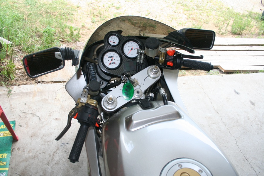 GlistenyDuc%20029.JPG