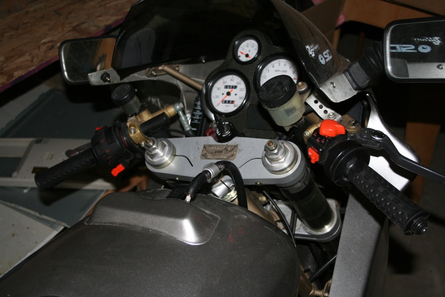 ducati900ss1736.JPG